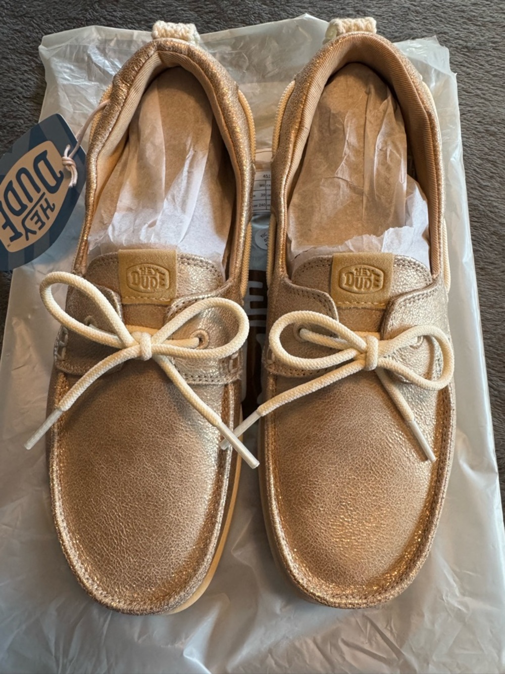 Hey Dude Harbor Breeze Lo Classic in Platinum